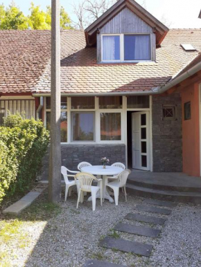 Holiday home Balatonbereny/Balaton 18120